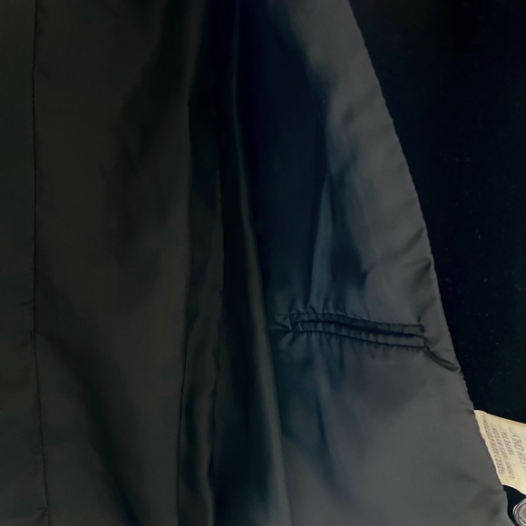 Velvet Blazer - Picture 4 of 8